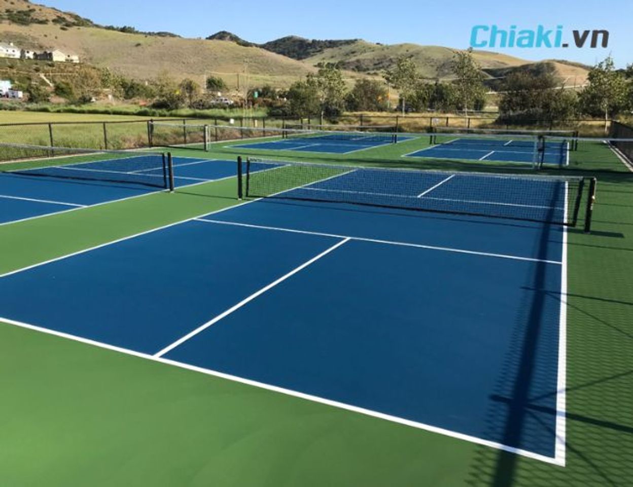 S&acirc;n Pickleball l&agrave;m từ acrylic