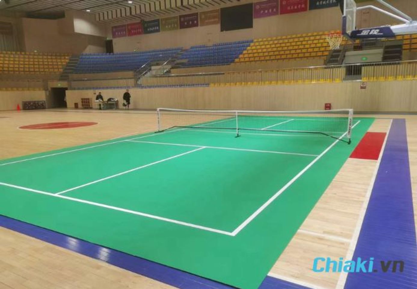 S&acirc;n Pickleball được l&agrave;m từ thảm