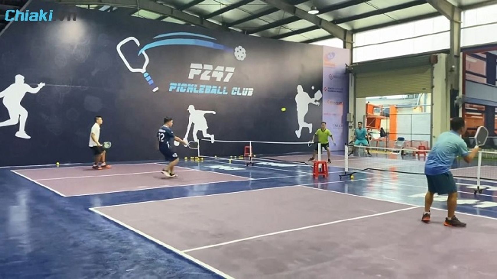 S&acirc;n Pickleball P247 Khu c&ocirc;ng nghiệp H&ograve;a X&aacute; đầu tư trang thiết bị hiện đại
