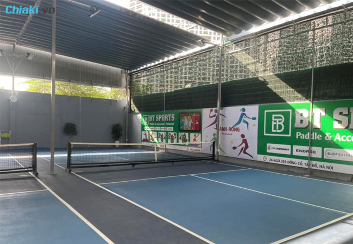 s&acirc;n pickleball hai b&agrave; trưng sảnh rồng