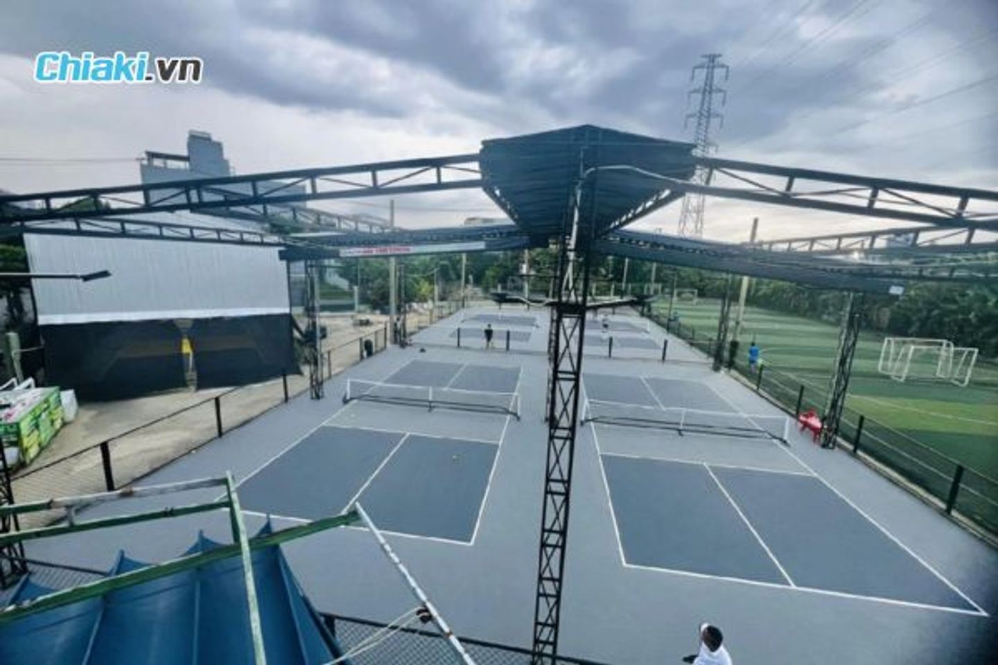 S&acirc;n Pickleball Th&eacute;p Việt
