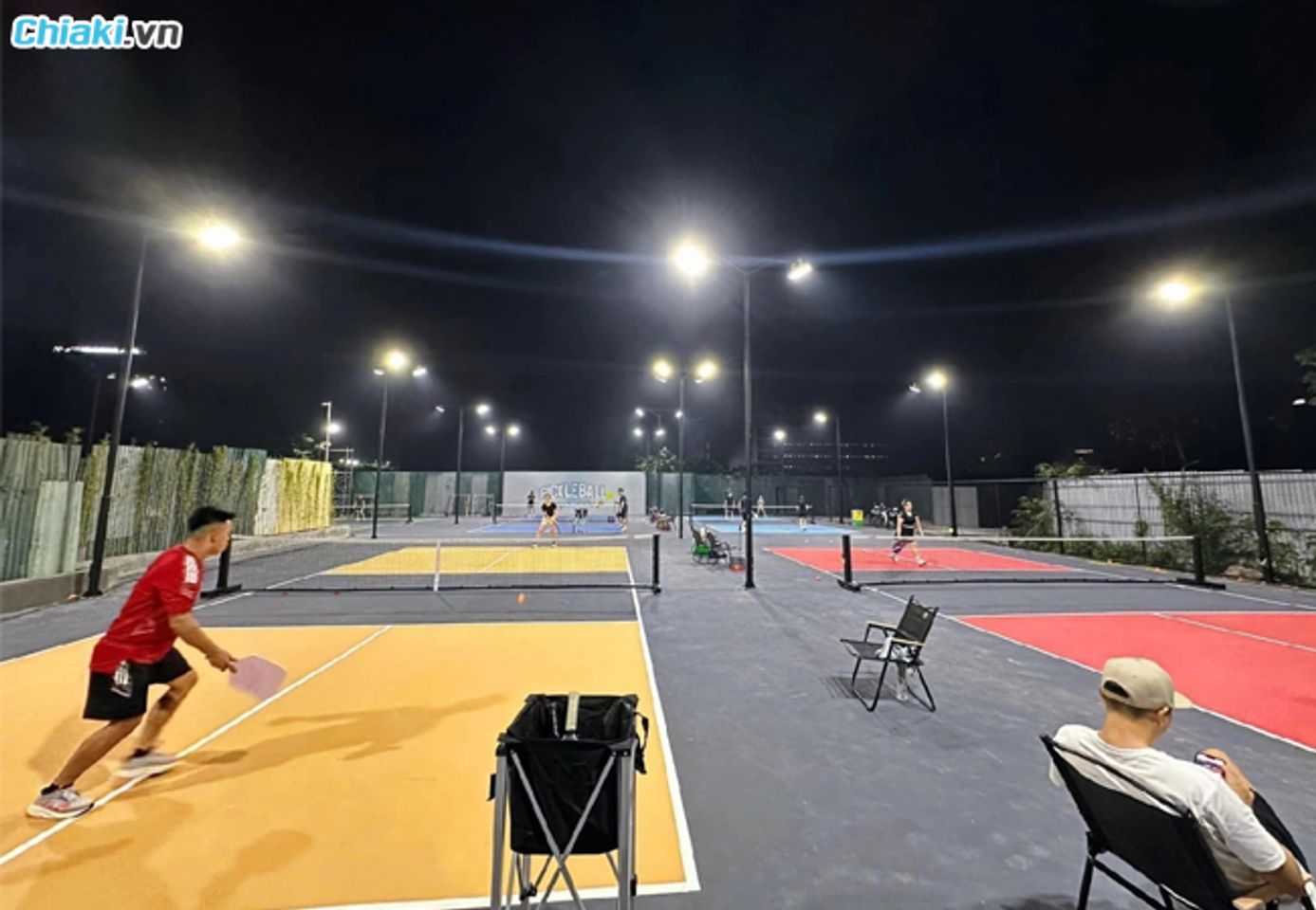 s&acirc;n pickleball h&agrave; đ&ocirc;ng Vạn Ph&uacute;c