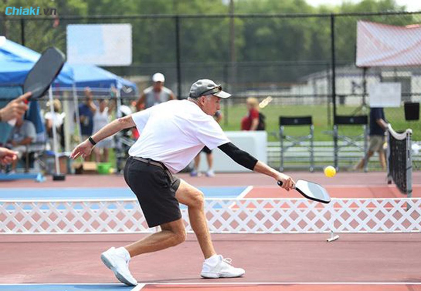 C&aacute;c thuật ngữ trong pickleball về lỗi, cảnh b&aacute;o, phạt