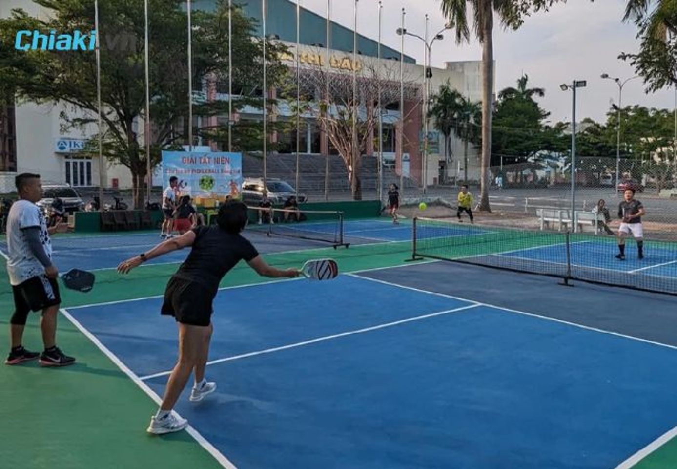 S&acirc;n Pickleball Bi&ecirc;n Ho&agrave;
