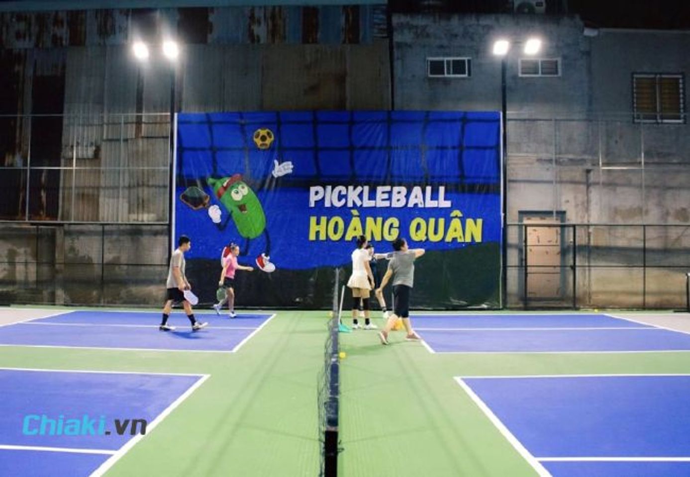S&acirc;n Pickleball Ho&agrave;ng Qu&acirc;n