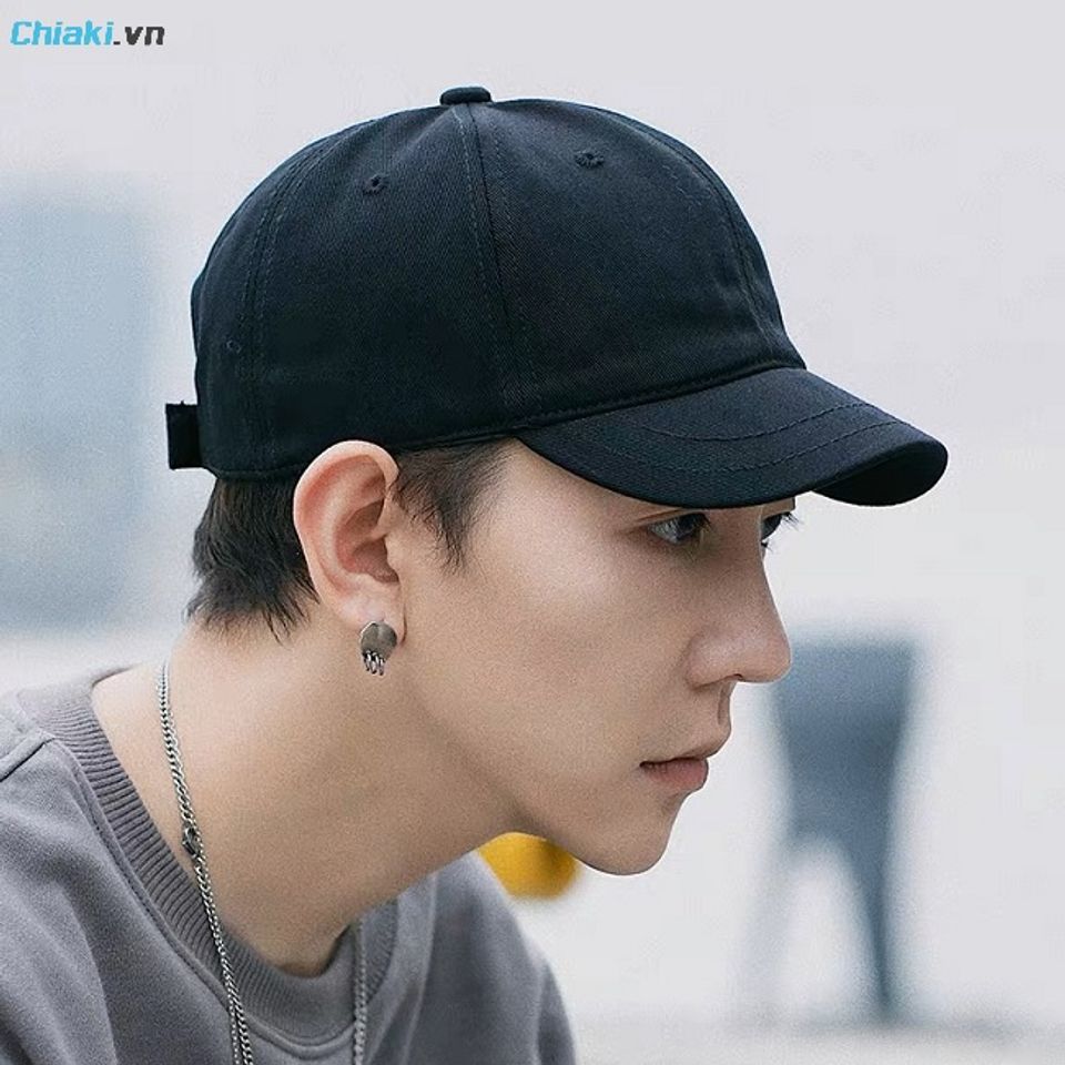 Lựa chọn c&aacute;c loại mũ lưỡi trai nam cho gương mặt bạn 