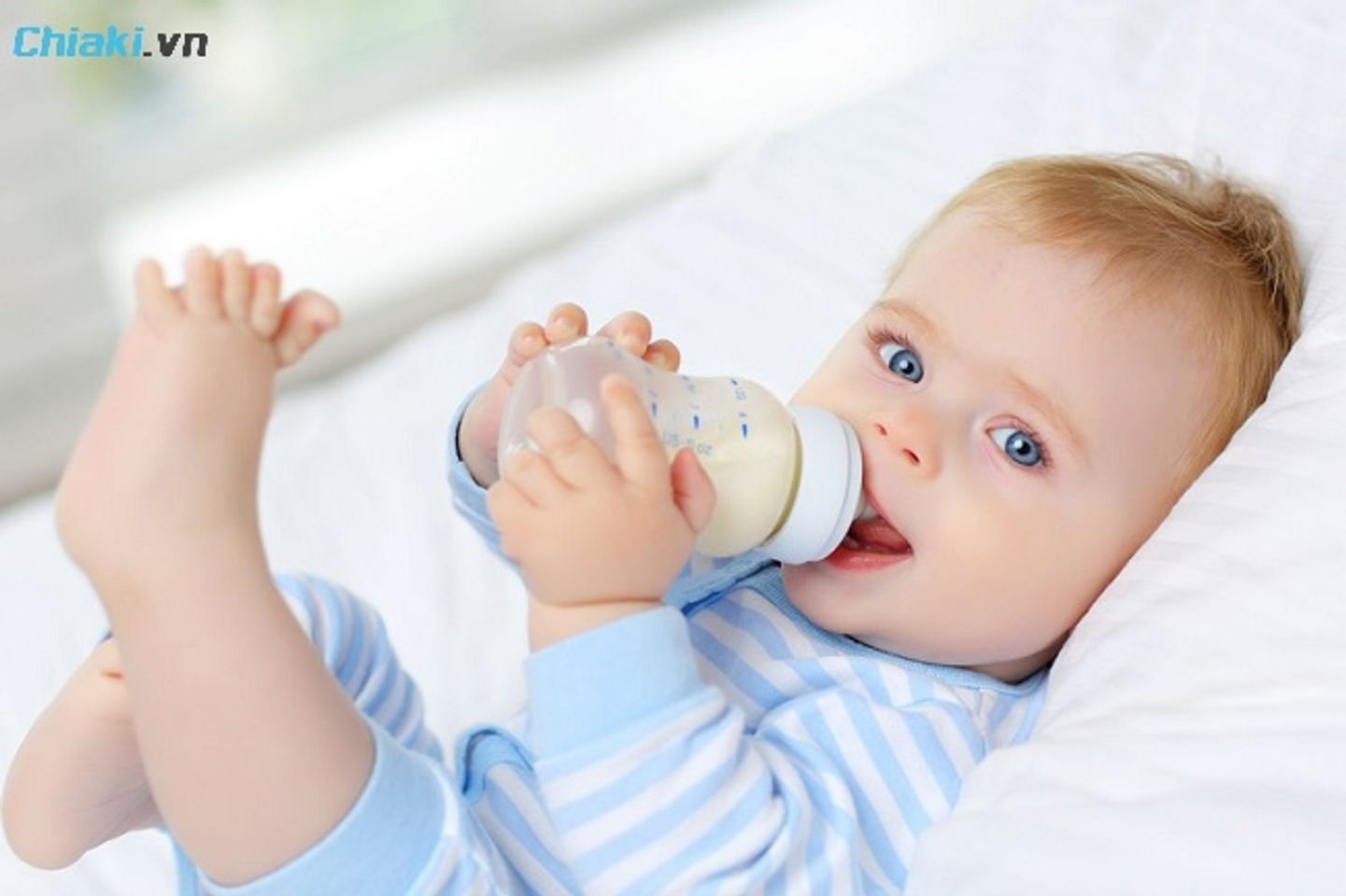Ti&ecirc;u ch&iacute; lựa chọn sữa tốt cho trẻ 6 12 th&aacute;ng