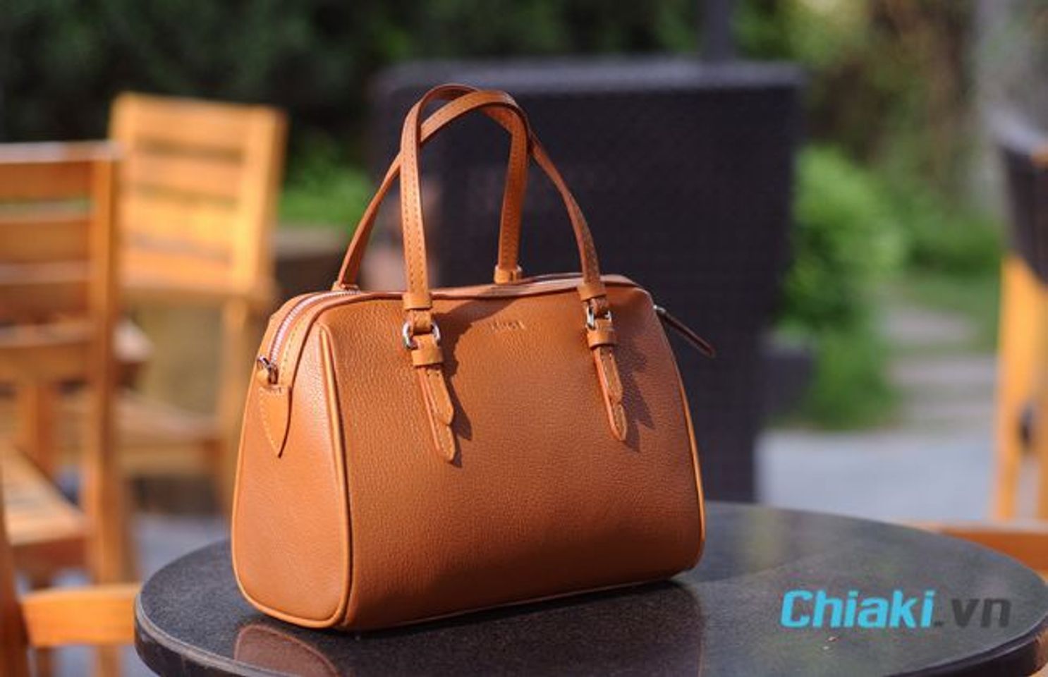 T&uacute;i x&aacute;ch nữ Duffle