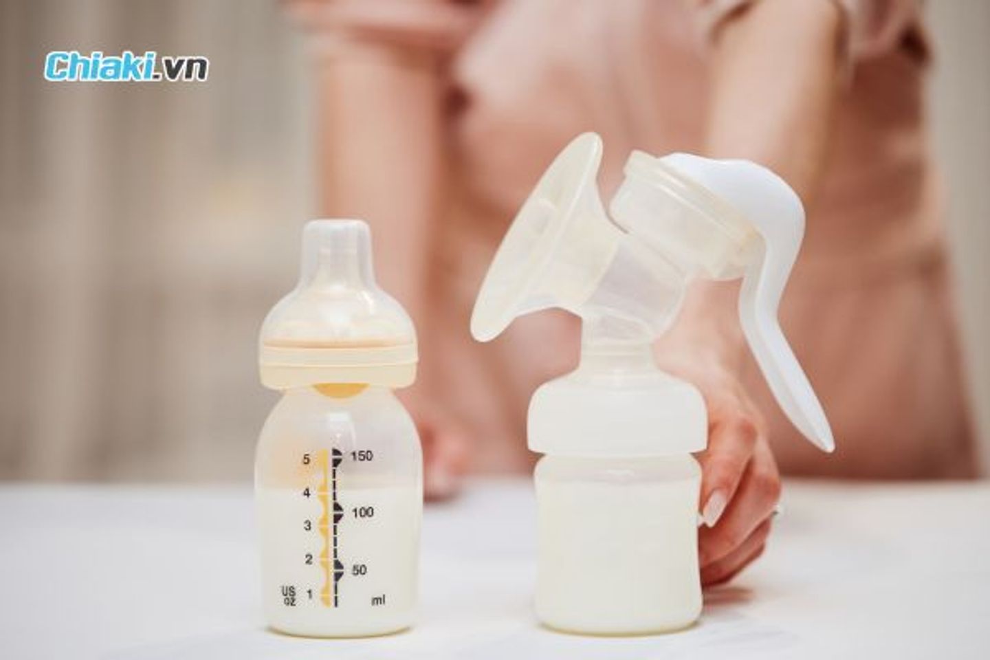 C&aacute;ch chọn b&igrave;nh sữa chống sặc v&agrave; đầy hơi tốt cho b&eacute;