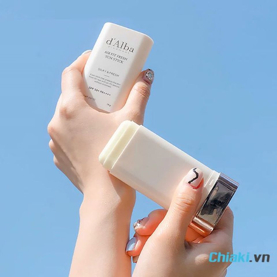 Kem chống nắng d'Alba dạng lăn