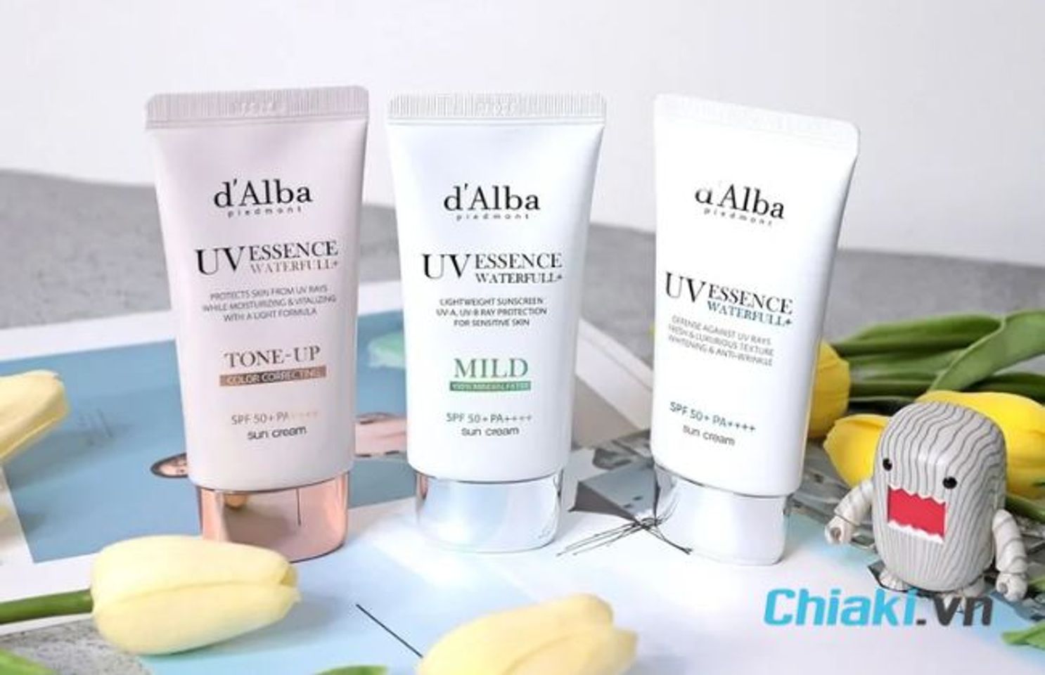 Kem chống nắng d'Alba c&oacute; mấy loại