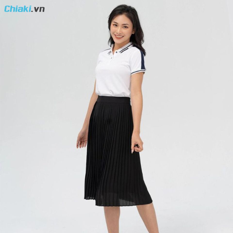 Mix ch&acirc;n v&aacute;y voan với &aacute;o polo