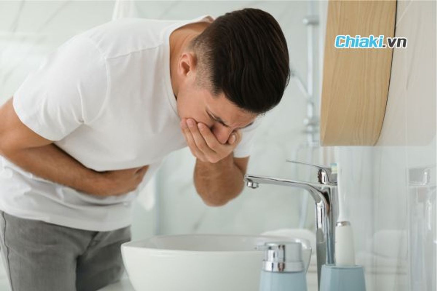 Phản ứng phụ khi bổ sung kẽm DHC l&uacute;c đ&oacute;i hoặc qu&aacute; liều