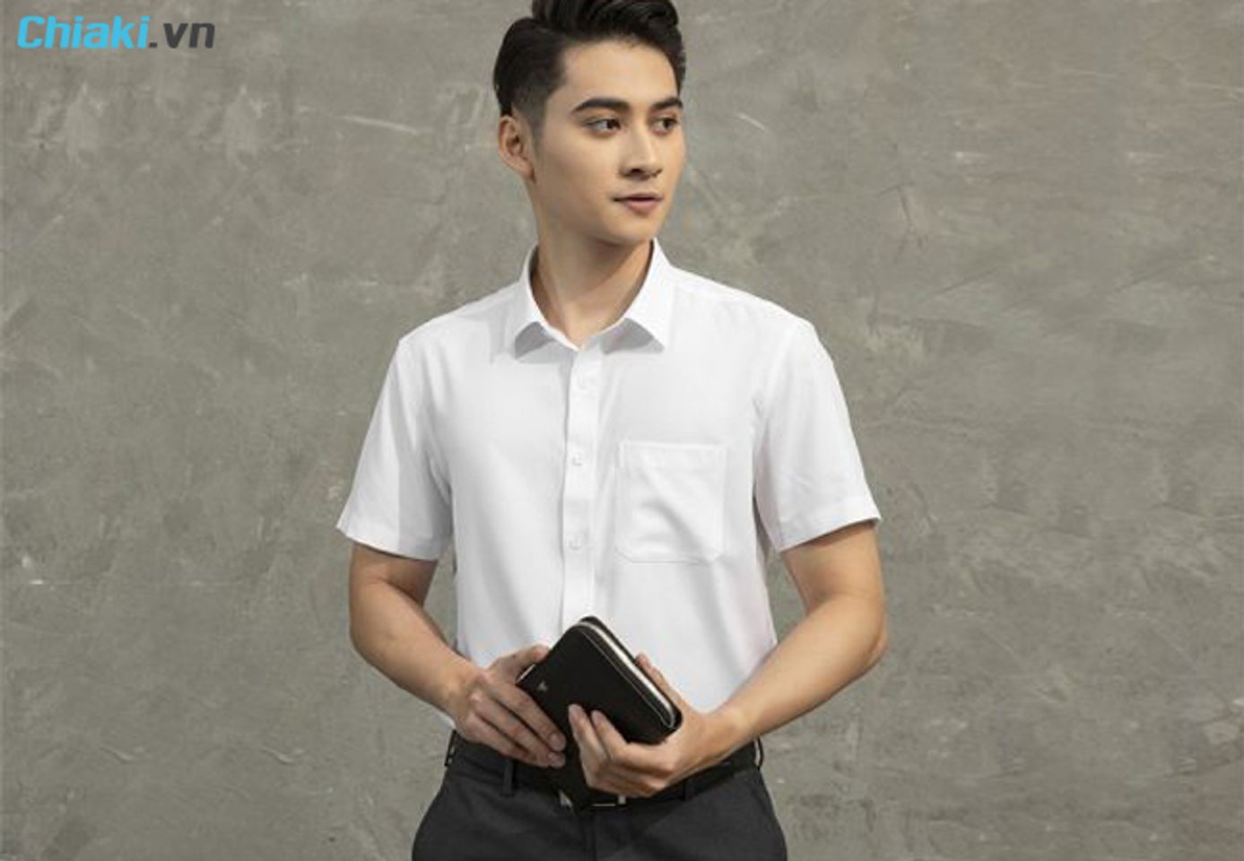 Thương hiệu &aacute;o sơ mi nam Aristino
