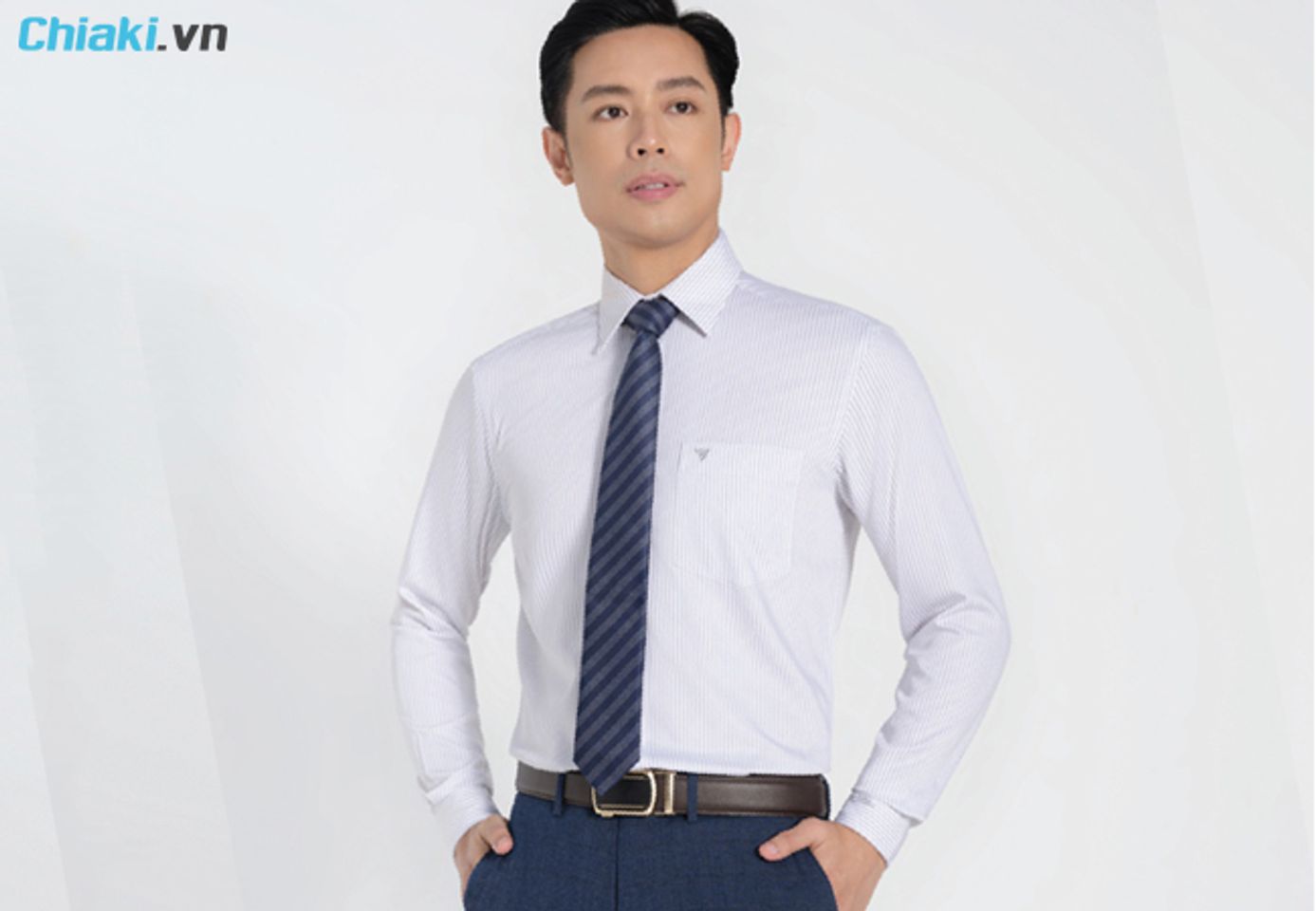 Thương hiệu &aacute;o sơ mi nam trung ni&ecirc;n Việt Tiến