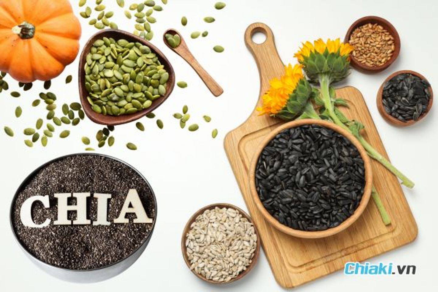 C&aacute;c loại hạt hạt b&iacute; hạt hướng dương hạt chia bổ sung sắt, kẽm v&agrave; chất b&eacute;o tốt