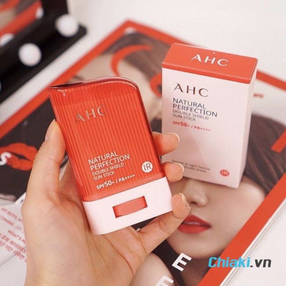 Kem chống nắng dạng lăn AHC