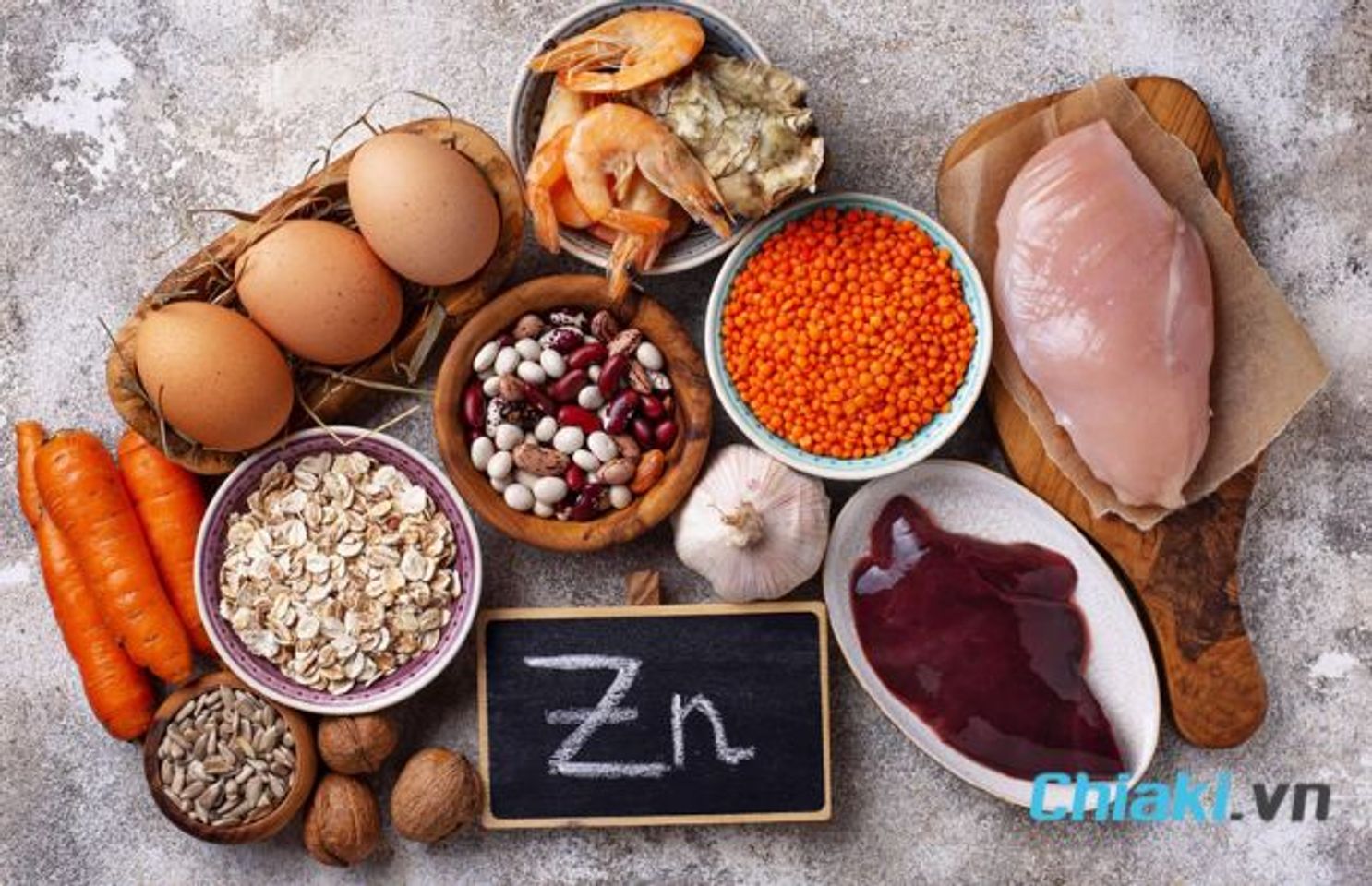 Bị chảy m&aacute;u ch&acirc;n răng do thiếu kẽm