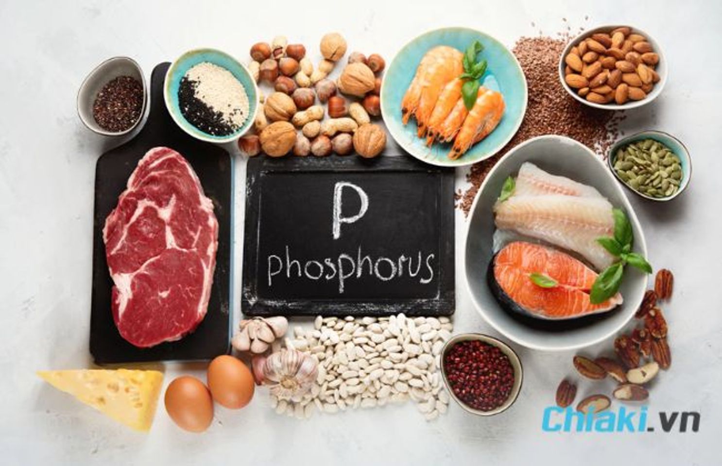Bị chảy m&aacute;u ch&acirc;n răng do thiếu phốt pho