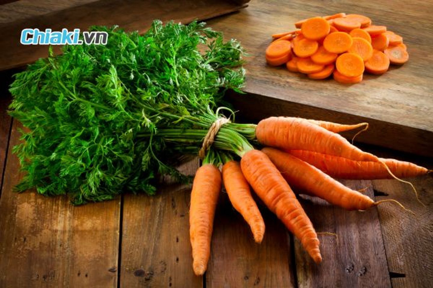 C&agrave; rốt gi&agrave;u vitamin A v&agrave; vitamin B6