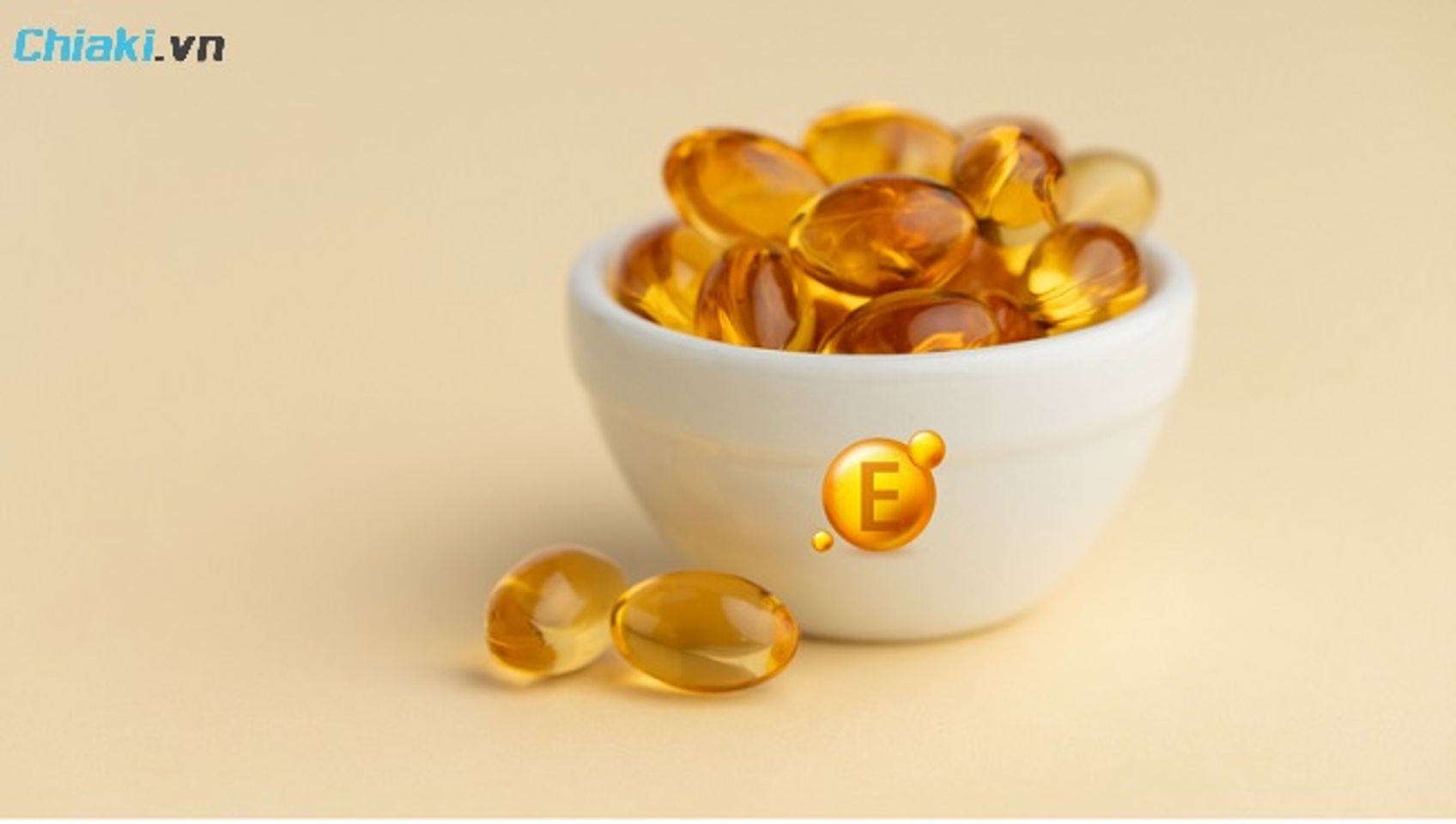 N&ecirc;n uống Vitamin E của Nhật n&ecirc;n uống sau bữa ăn