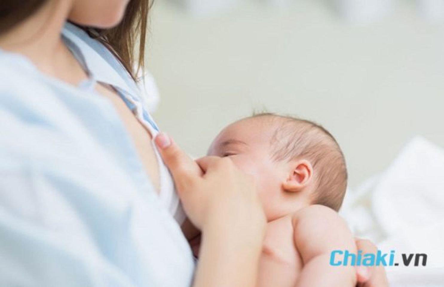 C&oacute; n&ecirc;n d&ugrave;ng vi&ecirc;n uống lợi sữa
