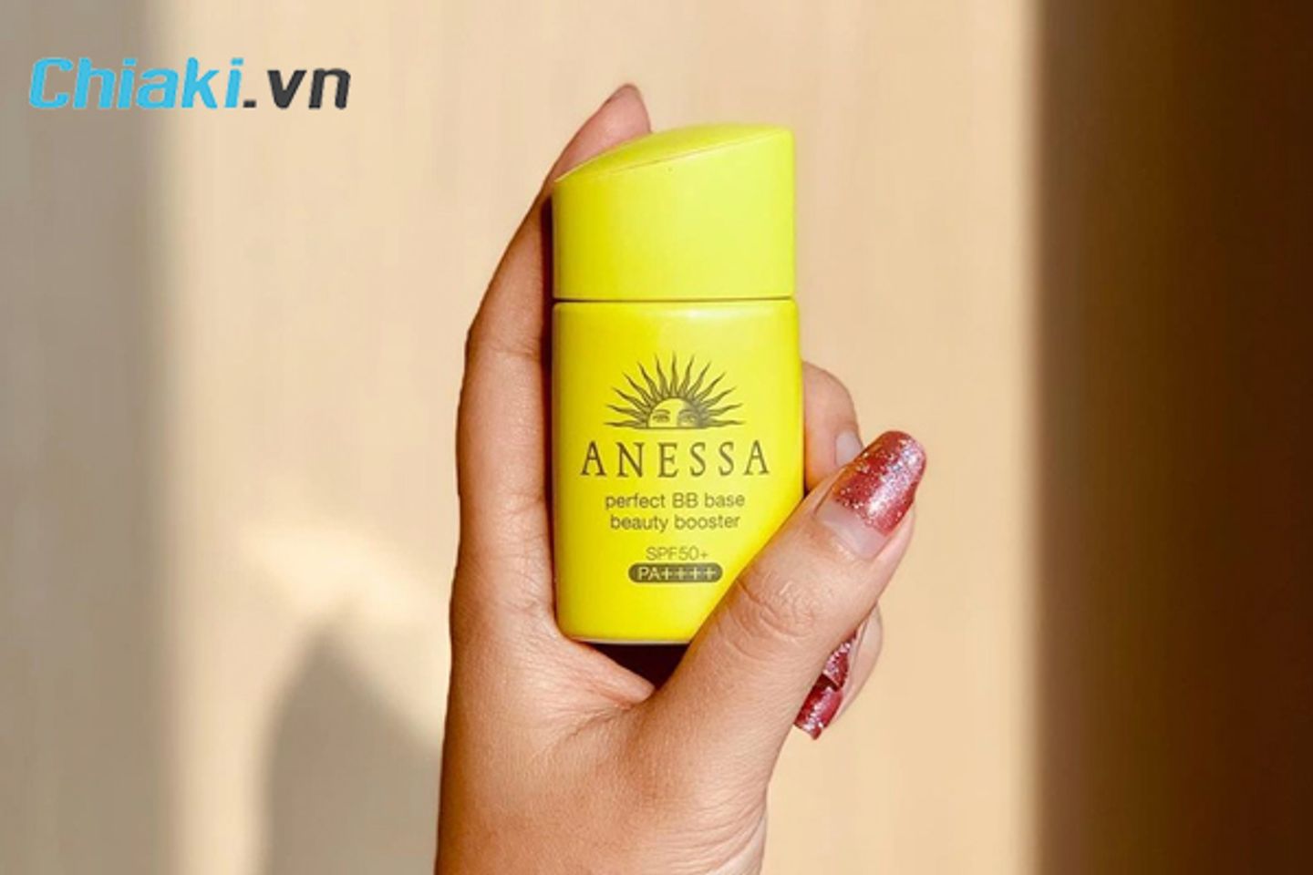 Kem chống nắng Anessa c&oacute; khả năng chống tr&ocirc;i, chống mồ h&ocirc;i đến 80 ph&uacute;t