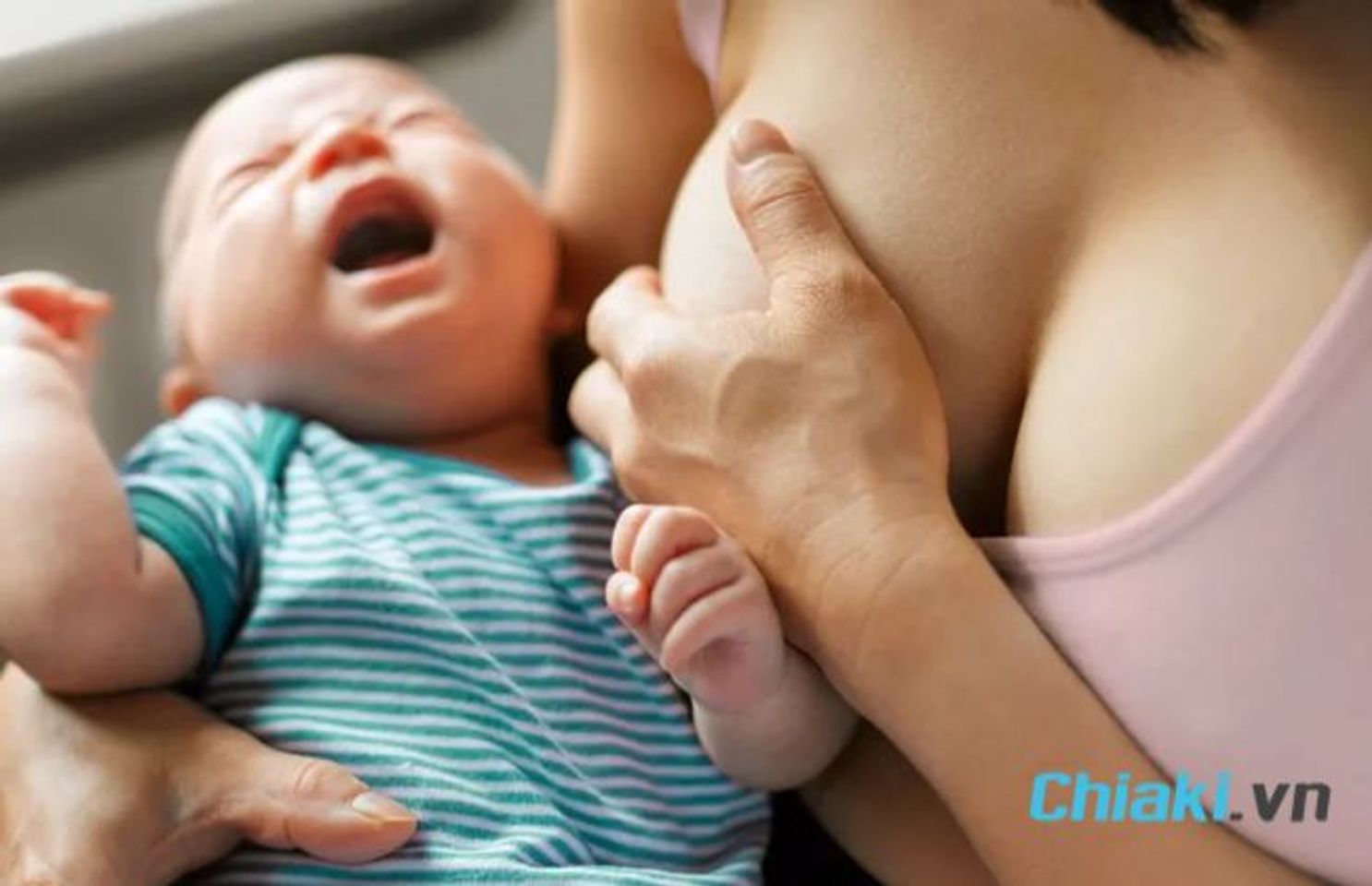Khi n&agrave;o cần bổ sung kẽm cho trẻ sơ sinh - trẻ b&uacute; &iacute;t