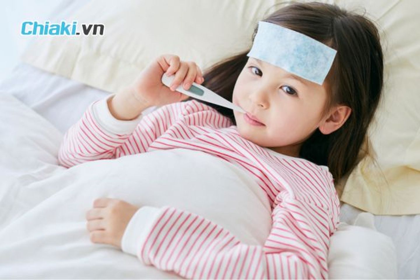 Miếng d&aacute;n hạ sốt của Nhật gi&uacute;p hạ nhiệt nhanh ch&oacute;ng, hiệu quả