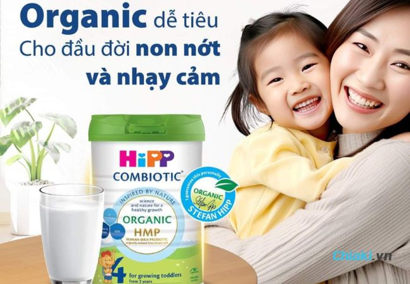 Cả hai loại sữa đều hỗ trợ hệ ti&ecirc;u h&oacute;a khỏe mạnh của b&eacute;