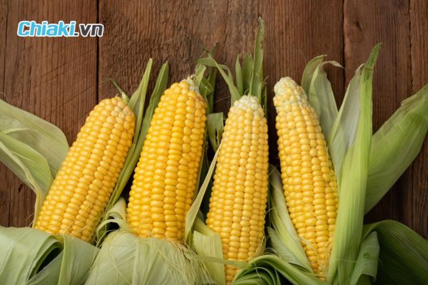 Ng&ocirc; chứa nhiều carbohydrate v&agrave; chất chống oxy h&oacute;a, hỗ trợ thị lực v&agrave; hệ ti&ecirc;u h&oacute;a khỏe mạnh
