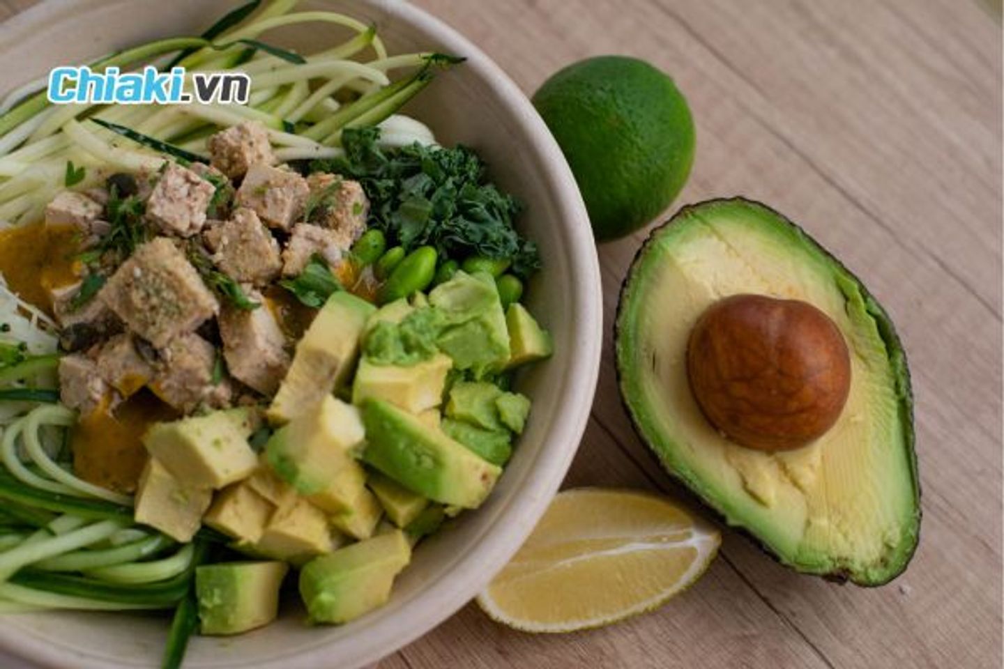 Quả bơ tr&aacute;i c&acirc;y chứa vitamin B6 cao