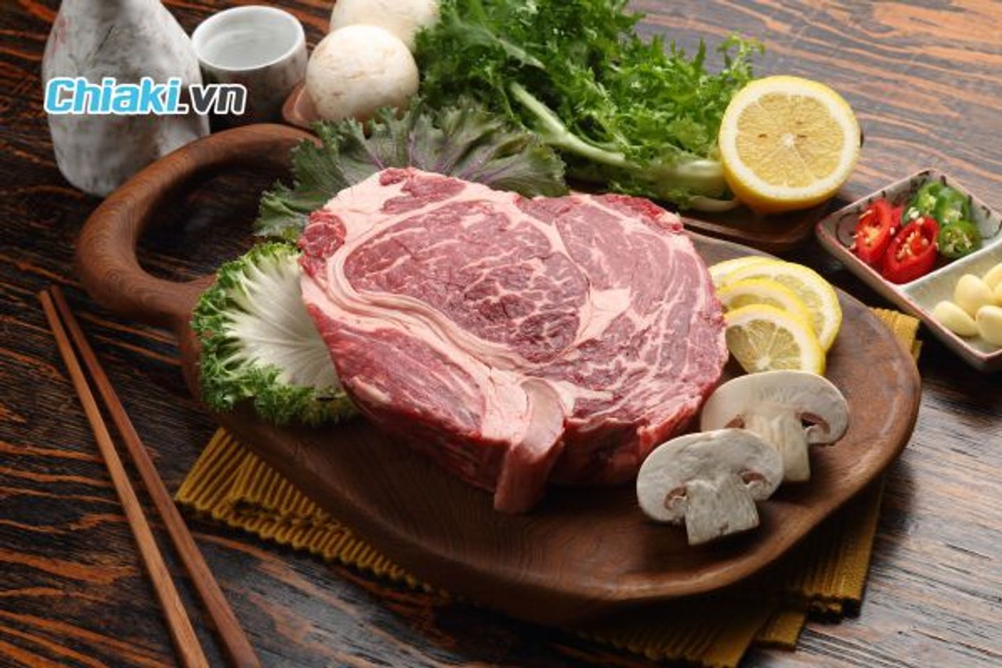 Thịt b&ograve; gi&agrave;u dinh dưỡng chứa nhiều protein chất lượng cao, sắt, kẽm, vitamin B7