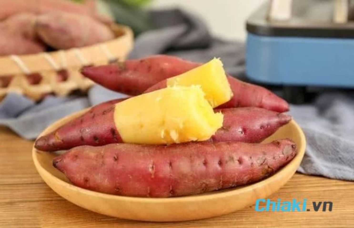 Thực phẩm bổ sung canxi cho người lớn - khoai lang