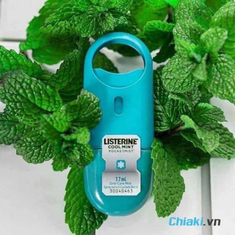 Xịt thơm miệng Listerine