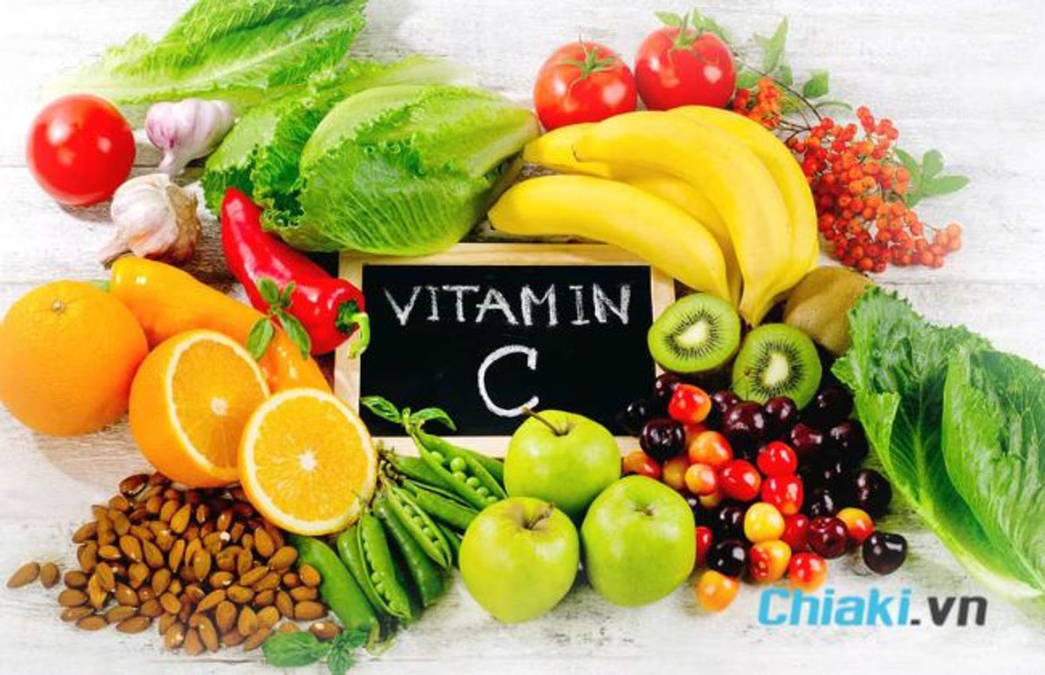 Ăn thực phẩm gi&agrave;u vitamin C gi&uacute;p điều h&ograve;a kinh nguyệt