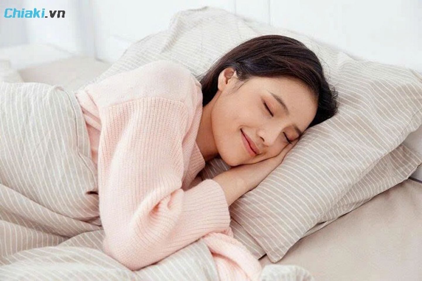 Giấc ngủ chất lượng l&agrave; yếu tố v&ocirc; c&ugrave;ng quan trọng đối với sức khỏe nội tiết