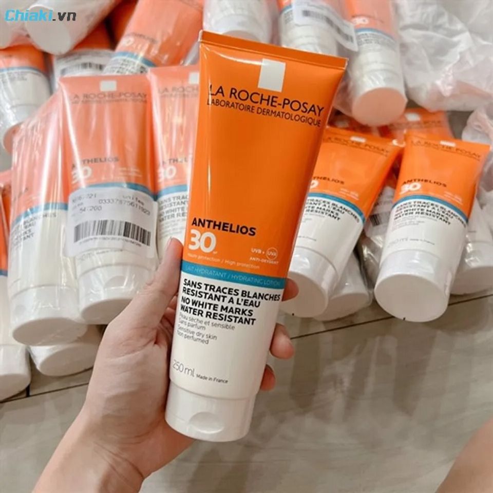 Kem chống nắng La Roche-Posay Anthelios SPF30 hỗ trợ giảm thiểu bỏng r&aacute;t, k&iacute;ch ứng với &aacute;nh nắng