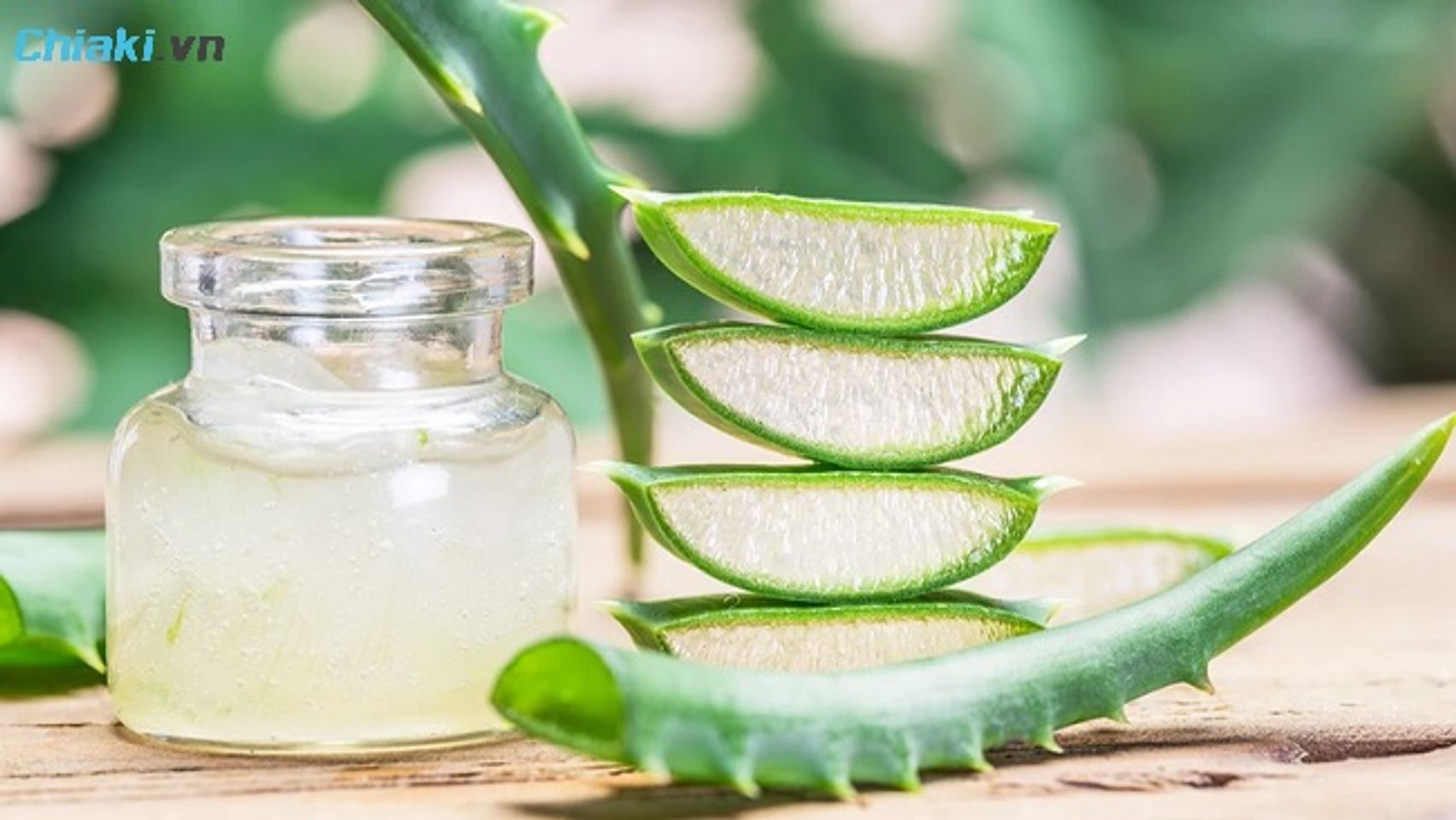 Skincare cho da sẹo rỗ bằng nha đam k&iacute;ch th&iacute;ch t&aacute;i tạo da