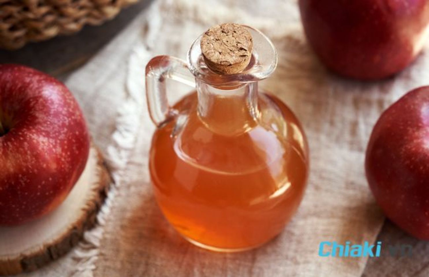 Uống giấm t&aacute;o gi&uacute;p điều h&ograve;a kinh nguyệt