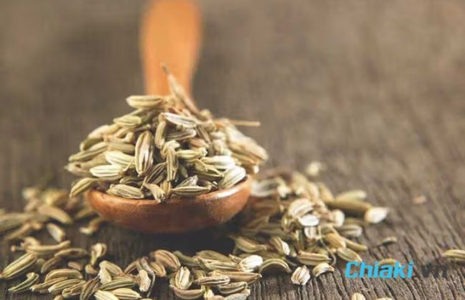 Uống tr&agrave; th&igrave; l&agrave; gi&uacute;p điều h&ograve;a kinh nguyệt