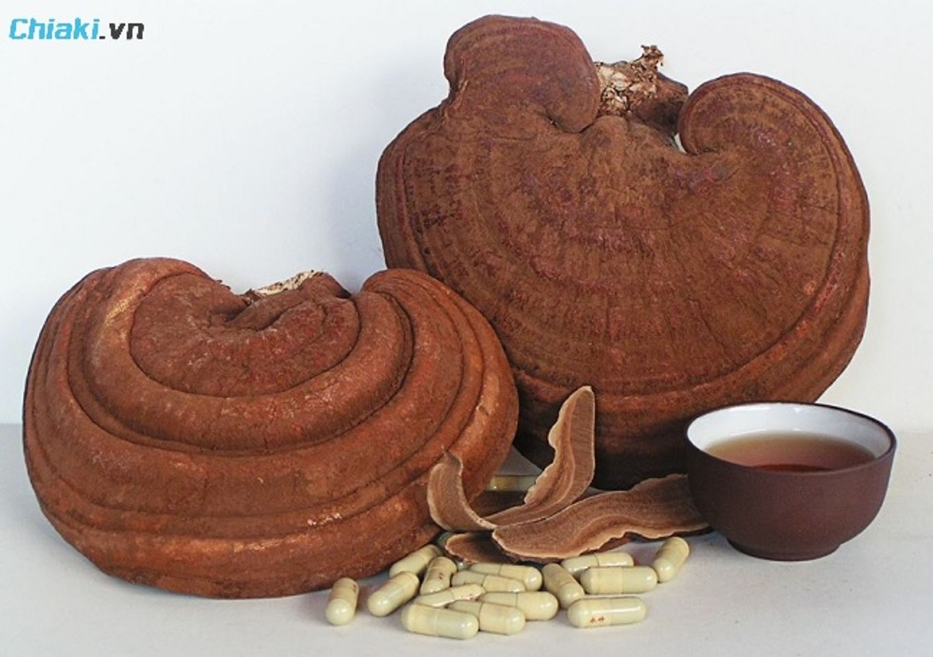 C&aacute;ch ng&acirc;m rượu nấm linh chi H&agrave;n Quốc