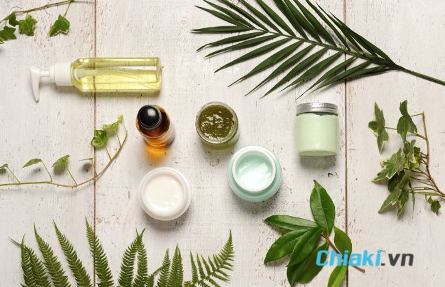 Mỹ phẩm thi&ecirc;n nhi&ecirc;n l&agrave; g&igrave;