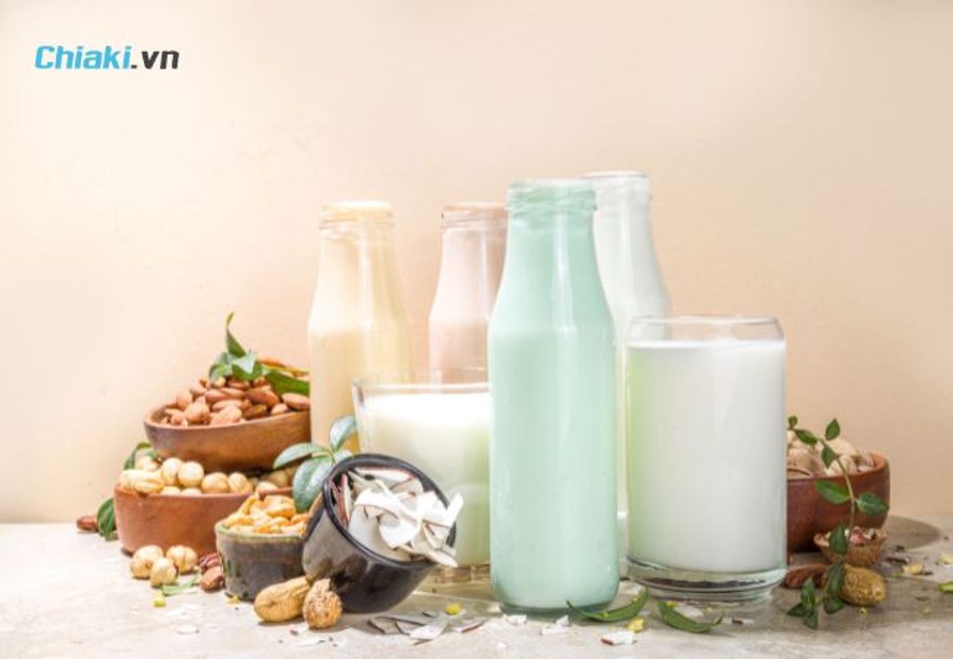 Sữa hạt, sữa dinh dưỡng d&agrave;nh cho người lớn tuổi hỗ trợ bổ sung dưỡng chất cho mẹ
