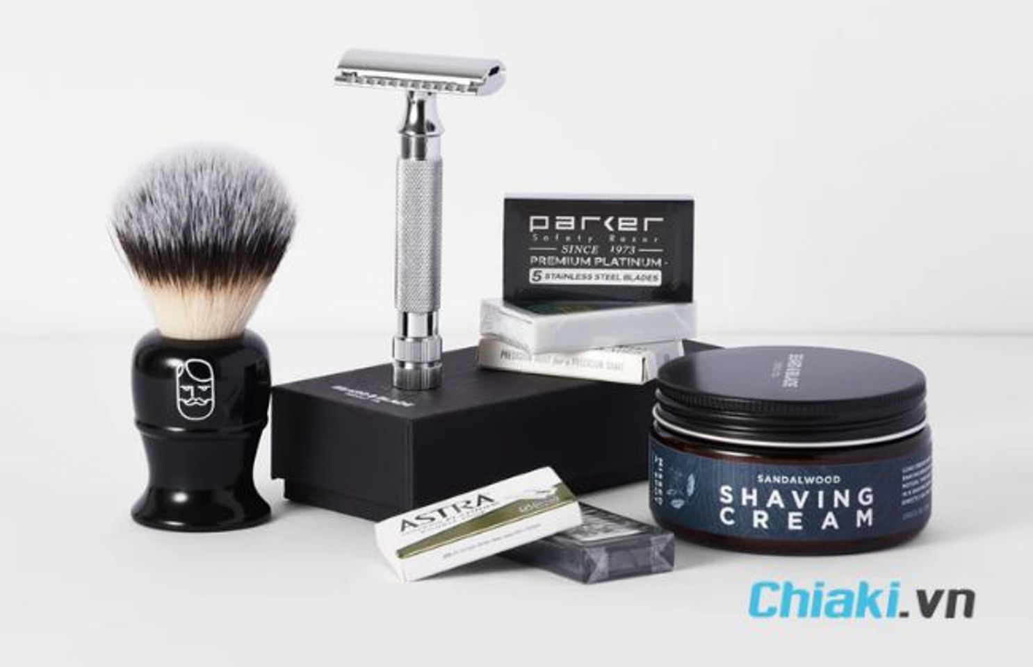 Qu&agrave; sinh nhật - Bộ dụng cụ cạo r&acirc;u