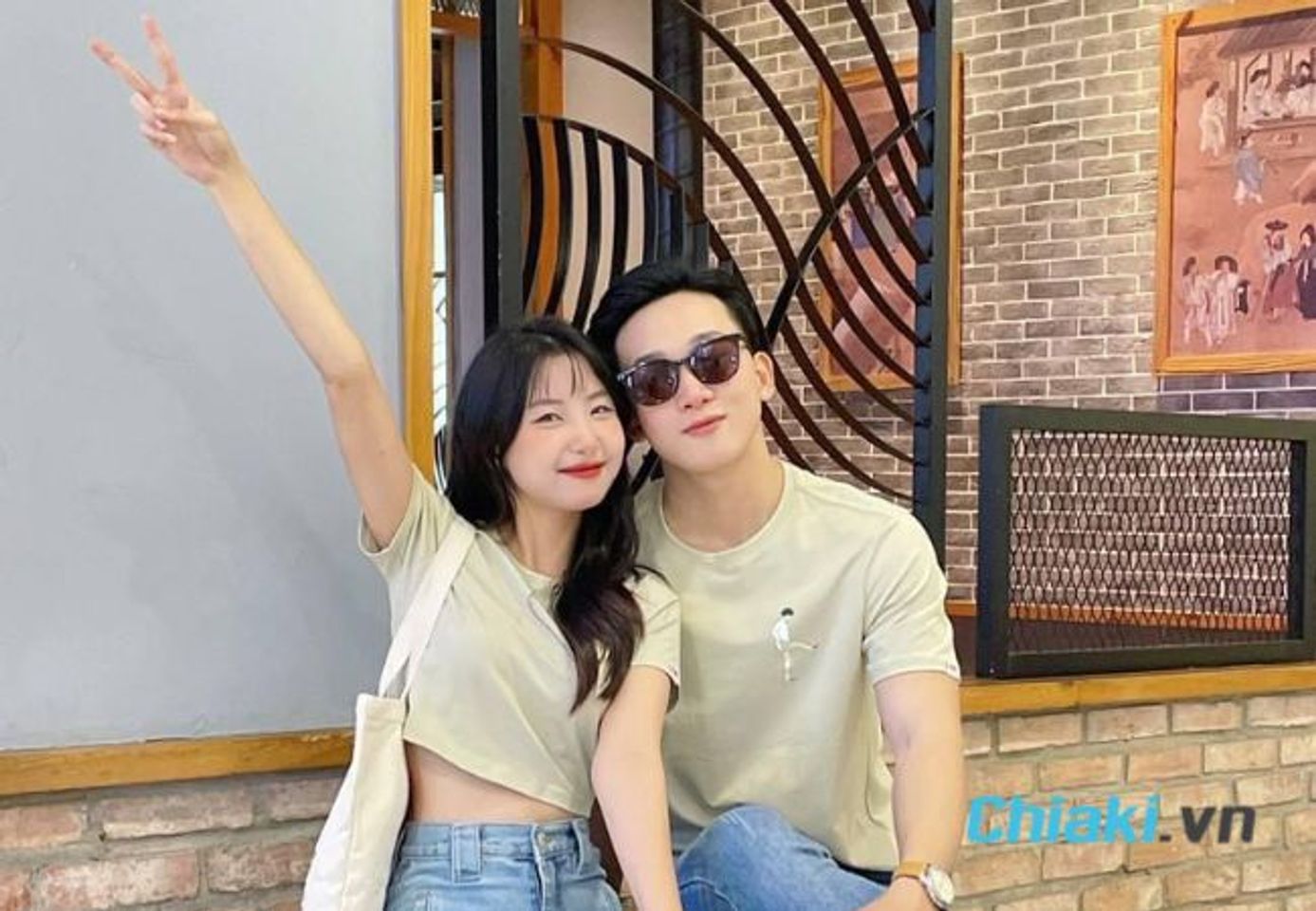 Qu&agrave; sinh nhật cho bạn g&aacute;i - &Aacute;o đ&ocirc;i