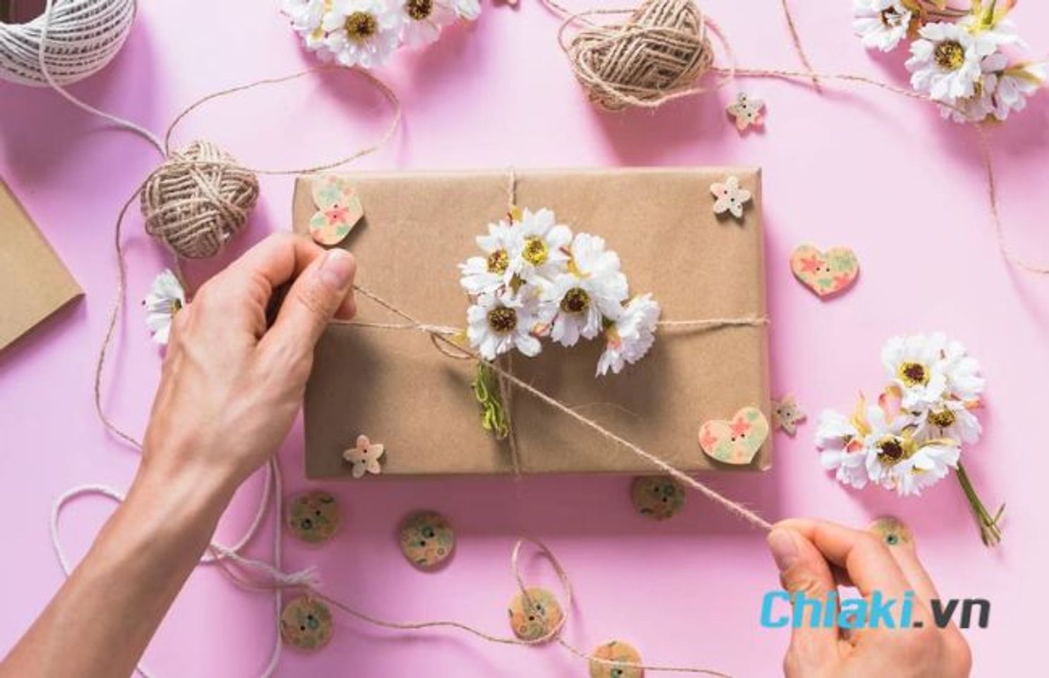 Qu&agrave; sinh nhật cho nữ handmade