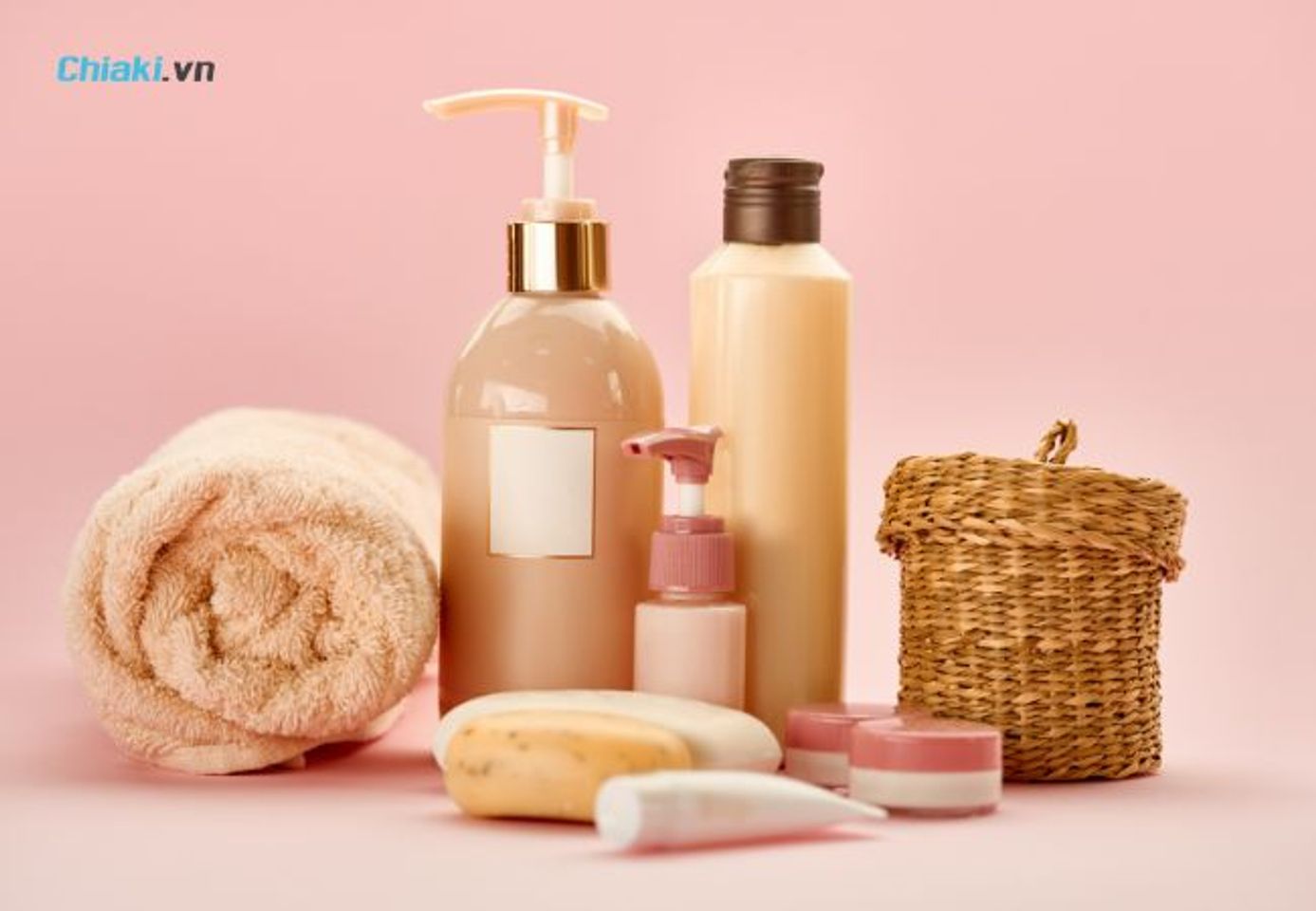 Sản phẩm chăm s&oacute;c cơ thể l&agrave; lựa chọn ph&ugrave; hợp để bạn l&agrave;m qu&agrave; tặng 20/10 cho đồng nghiệp gắn b&oacute; l&acirc;u d&agrave;i với m&igrave;nh
