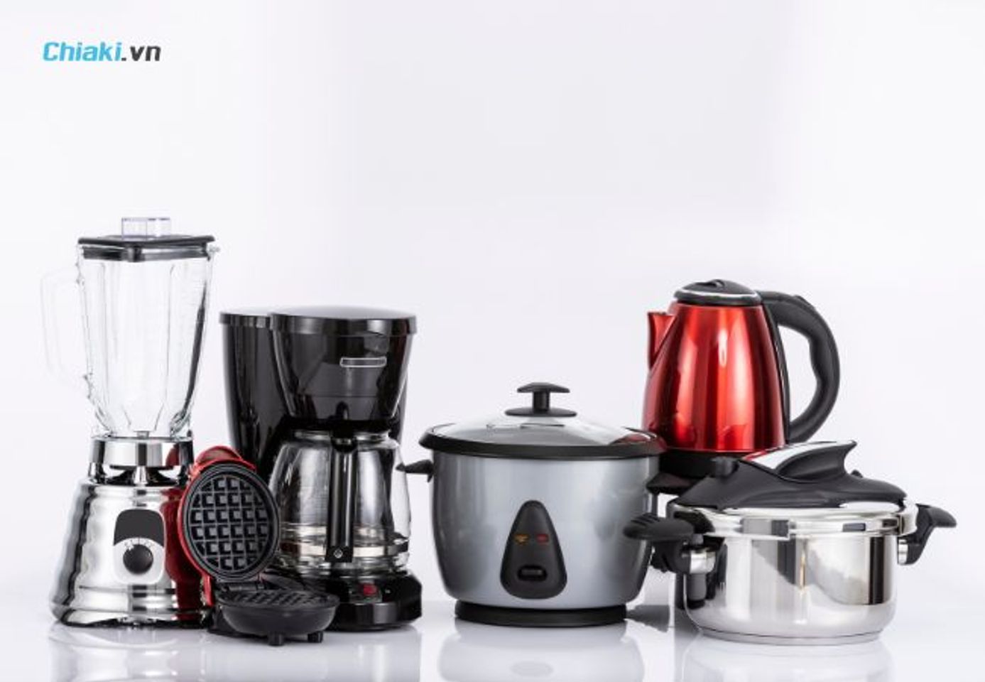 Đồ gia dụng l&agrave; m&oacute;n qu&agrave; thiết thực m&agrave; c&ograve;n mang tới khả năng hỗ trợ cuộc sống gia đ&igrave;nh của chị em tốt hơn