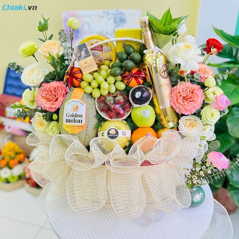  Giỏ hoa quả tươi cao cấp đảm bảo t&iacute;nh thiết thực, vừa thể hiện sự quan t&acirc;m đến sức khỏe c&ocirc;